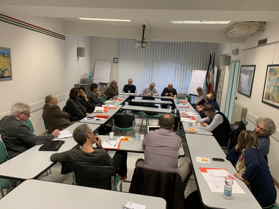 Seminario di Anteas Lab, tenutosi il 19 novembre  a Bologna, con la partecipazione di Ivo Lizzola e Sergio Manghi, dedicato al volontariato.