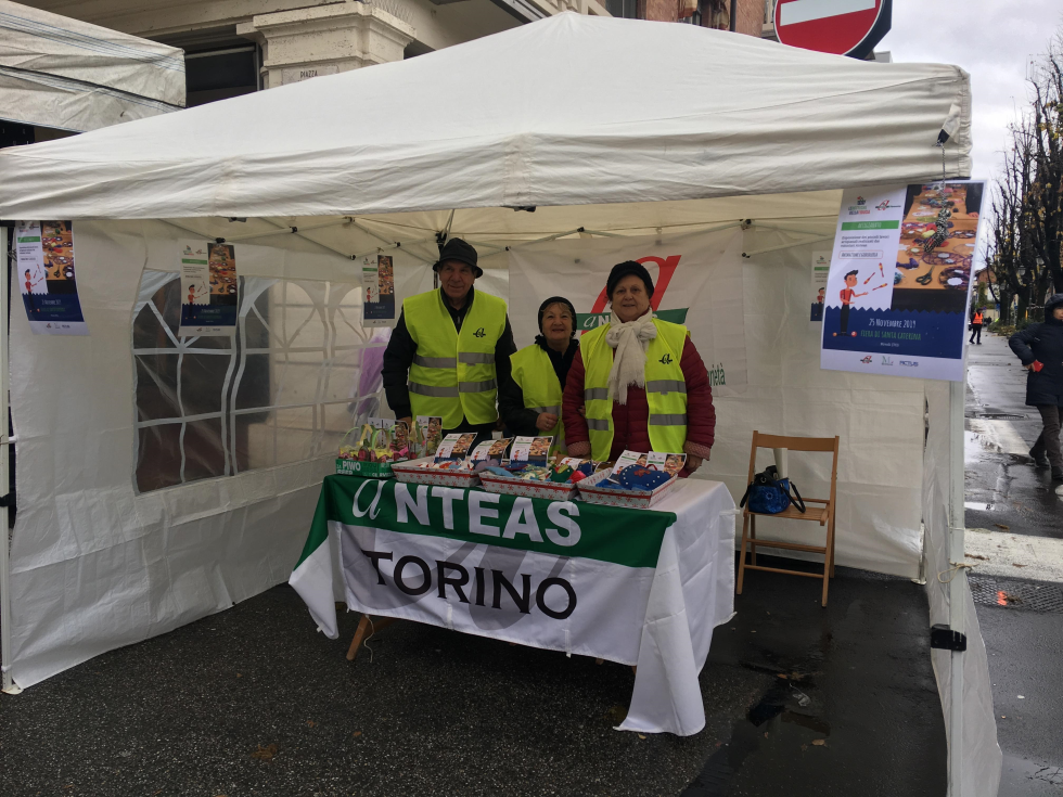 Anteas Torino alla fiera Santa Caterina di Rivoli