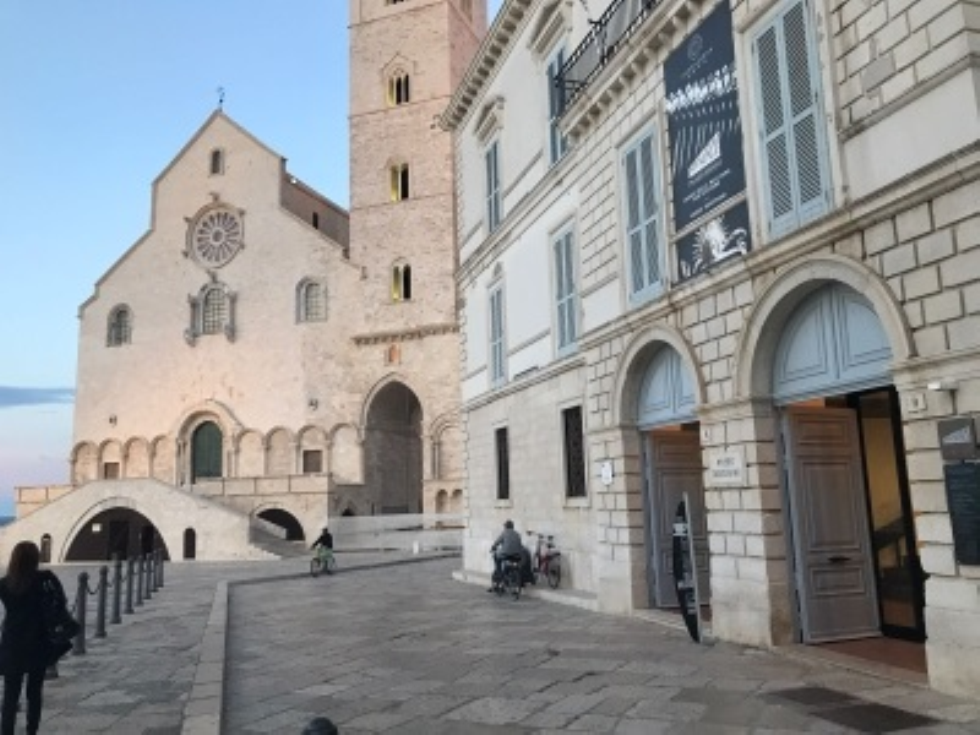 Un ponte generazionale a Trani
