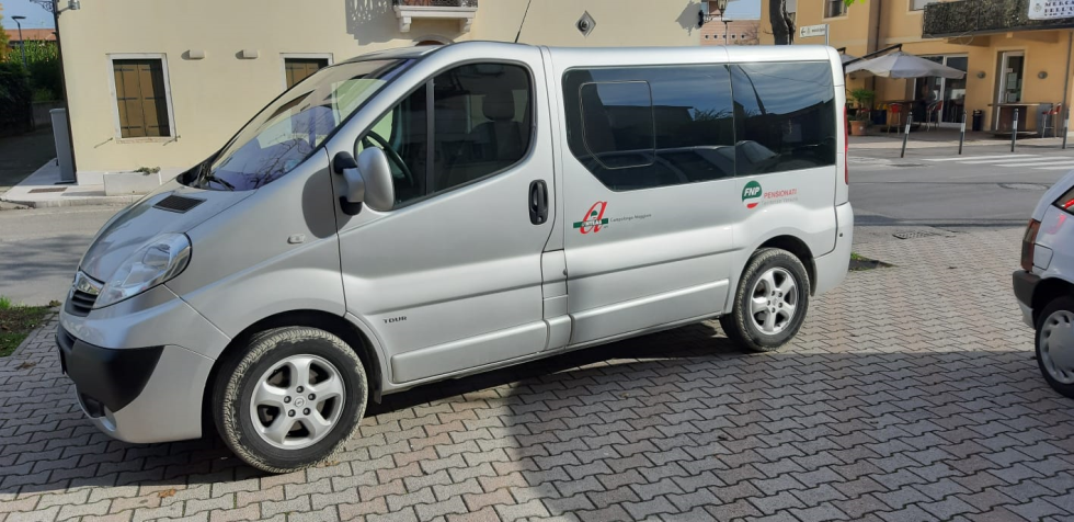 Anteas Campolongo (Ve)  ha un nuovo pulmino attrezzato per il trasporto sociale